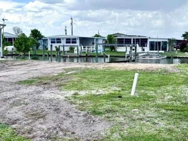 14655 Paul Revere LOOP , NORTH FORT MYERS, FL 33917