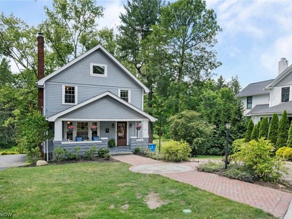 78 Solon Road , Chagrin Falls, OH 44022