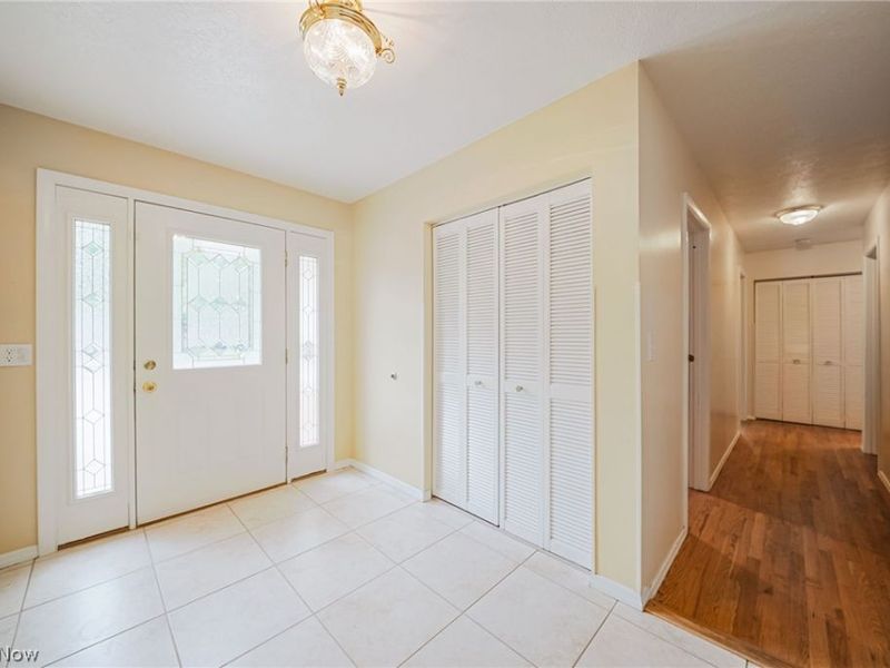 6531 Brighton Drive, North Olmsted, OH 44070 Photo 13