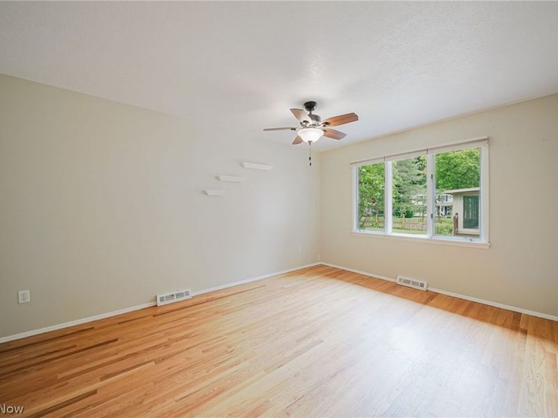 6531 Brighton Drive, North Olmsted, OH 44070 Photo 15
