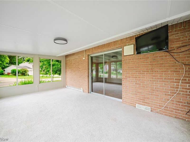6531 Brighton Drive, North Olmsted, OH 44070 Photo 29