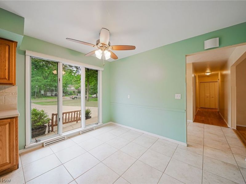 6531 Brighton Drive, North Olmsted, OH 44070 Photo 3