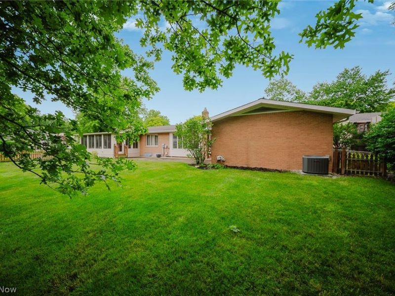 6531 Brighton Drive, North Olmsted, OH 44070 Photo 36