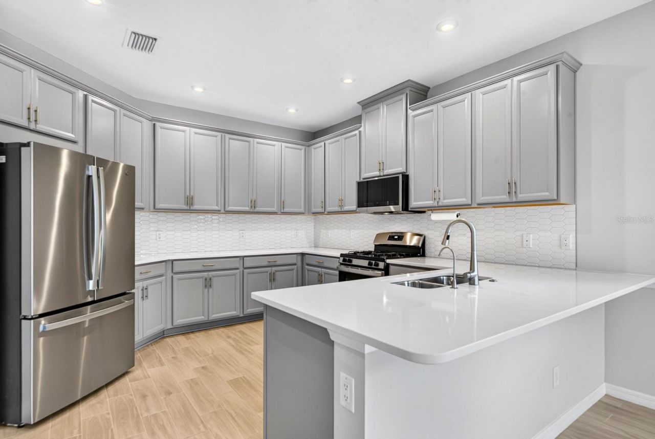 16443 Paynes Mill Drive, Bradenton, FL 34211 Photo