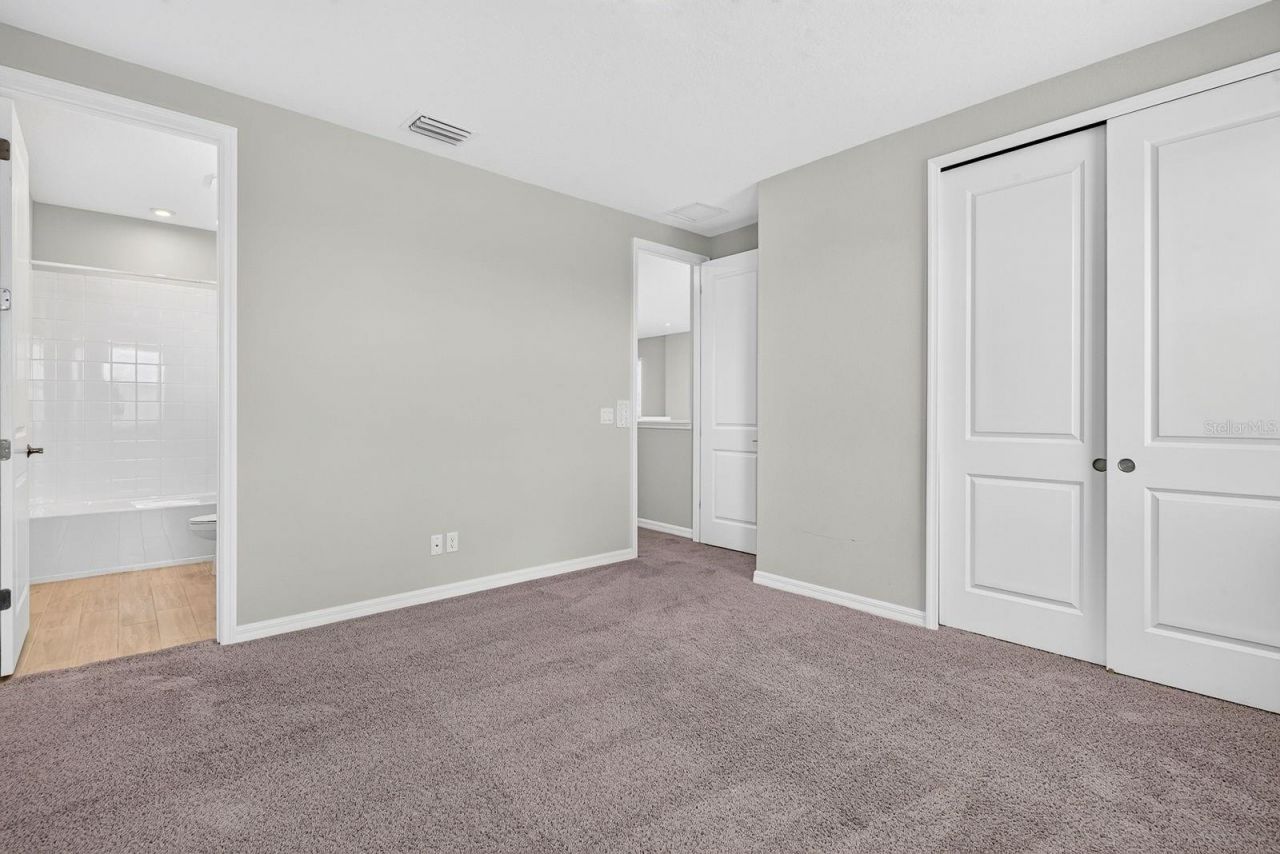 16443 Paynes Mill Drive, Bradenton, FL 34211 Photo