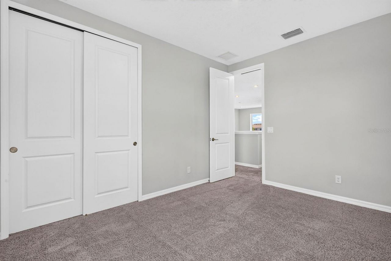 16443 Paynes Mill Drive, Bradenton, FL 34211 Photo