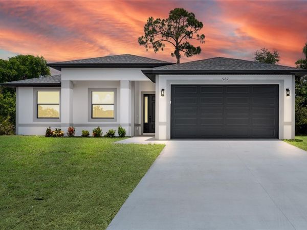 923 CUMBERLAND ROAD , VENICE, FL 34293