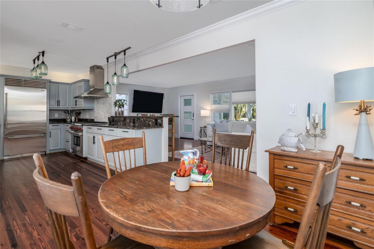 506 Yupon Avenue, New Smyrna Beach, FL 32169 Photo
