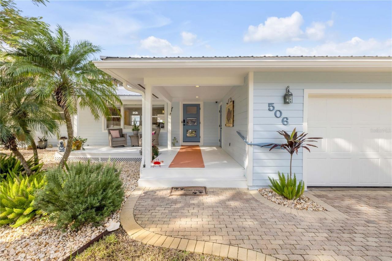 506 Yupon Avenue, New Smyrna Beach, FL 32169 Photo