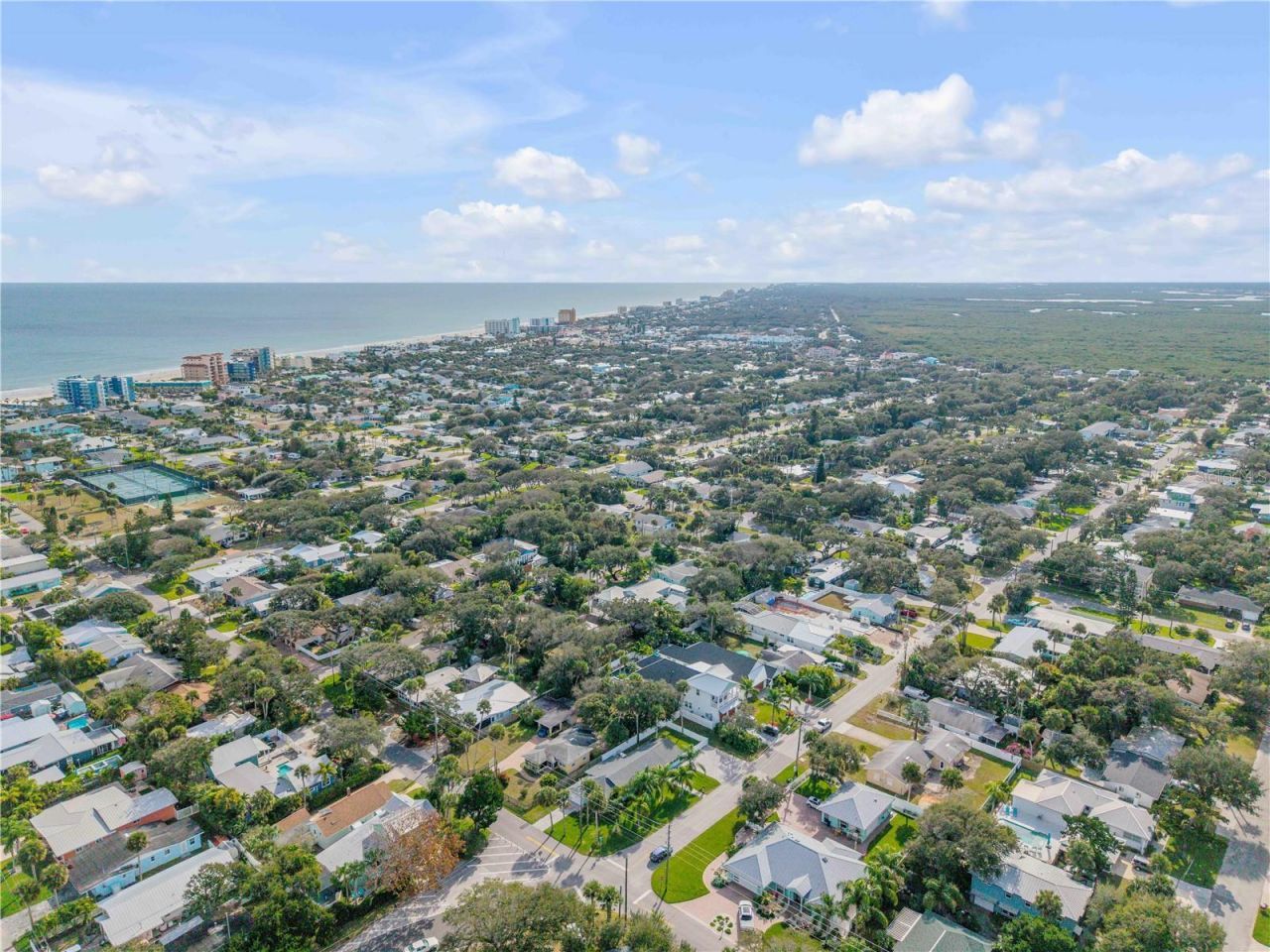 506 Yupon Avenue, New Smyrna Beach, FL 32169 Photo
