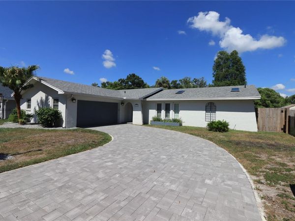 17815 SUNRISE DRIVE , LUTZ, FL 33549