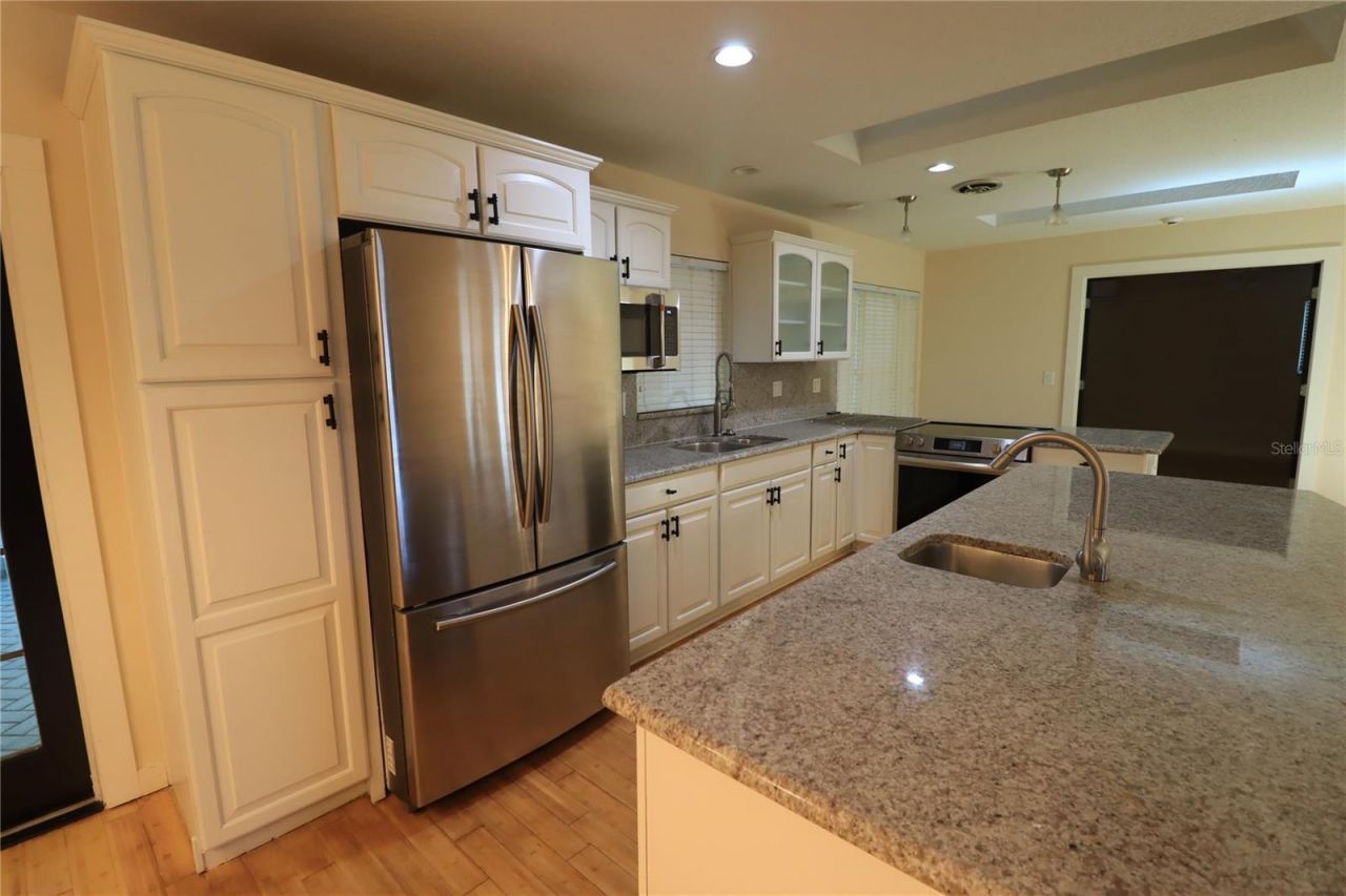 17815 Sunrise Drive, Lutz, FL 33549 Photo