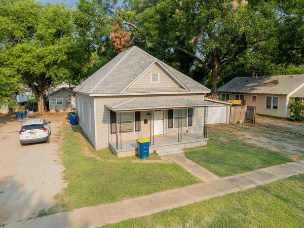 216 S Lowry Street, Stillwater, OK 00000