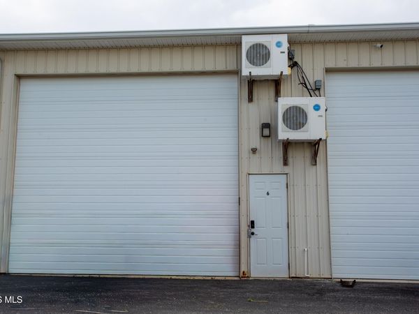 15630 E State Route 12 , Findlay, OH 45840