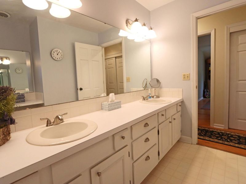 3969 Newhall Road, Upper Arlington, OH 43220 Photo 44