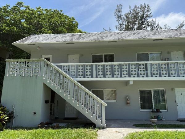 3941 Crystal Lake Drive, Unit E, Pompano Beach, FL 33064