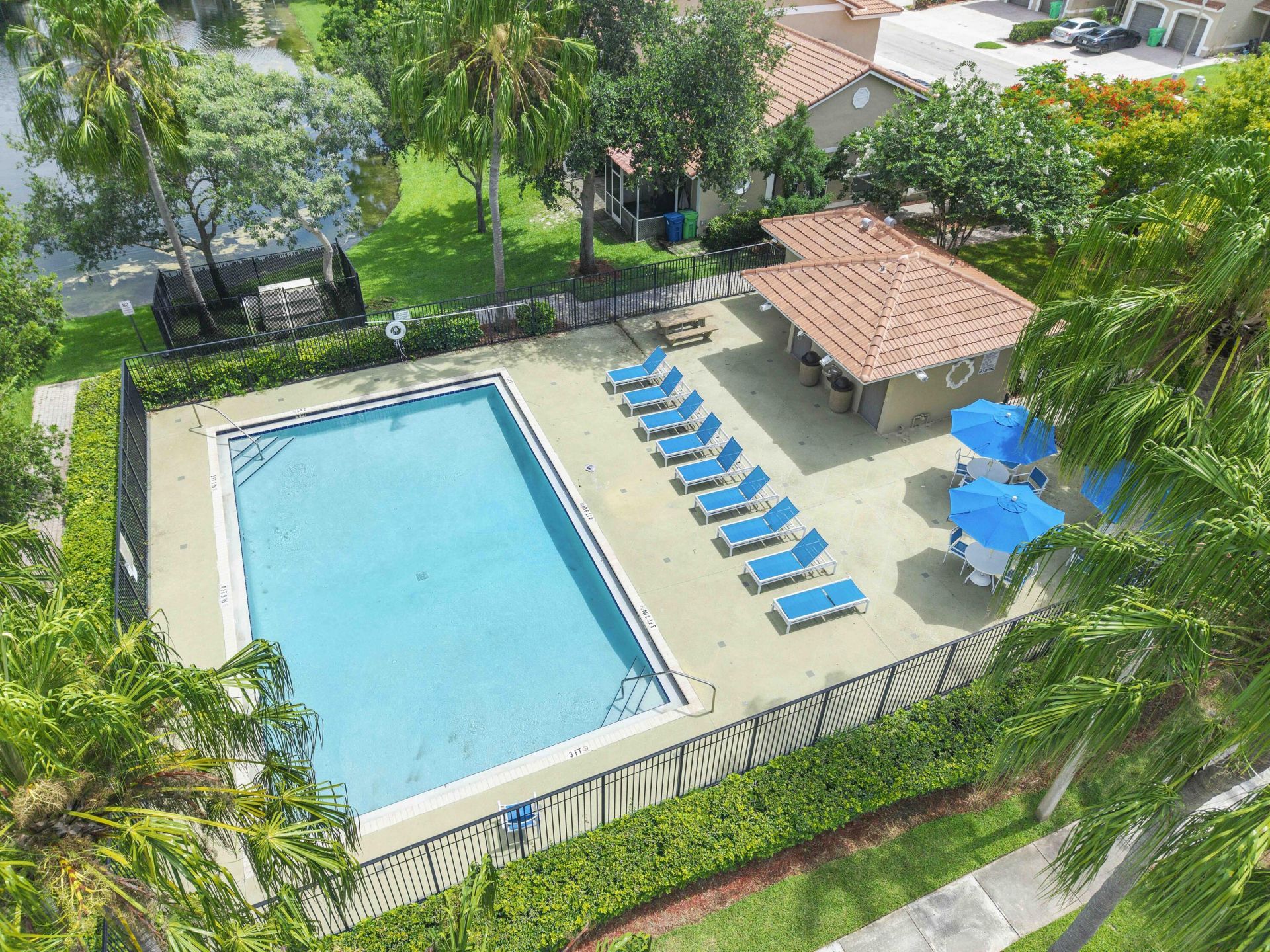 5540 NW 90th Terrace, Sunrise, FL 33351 Photo