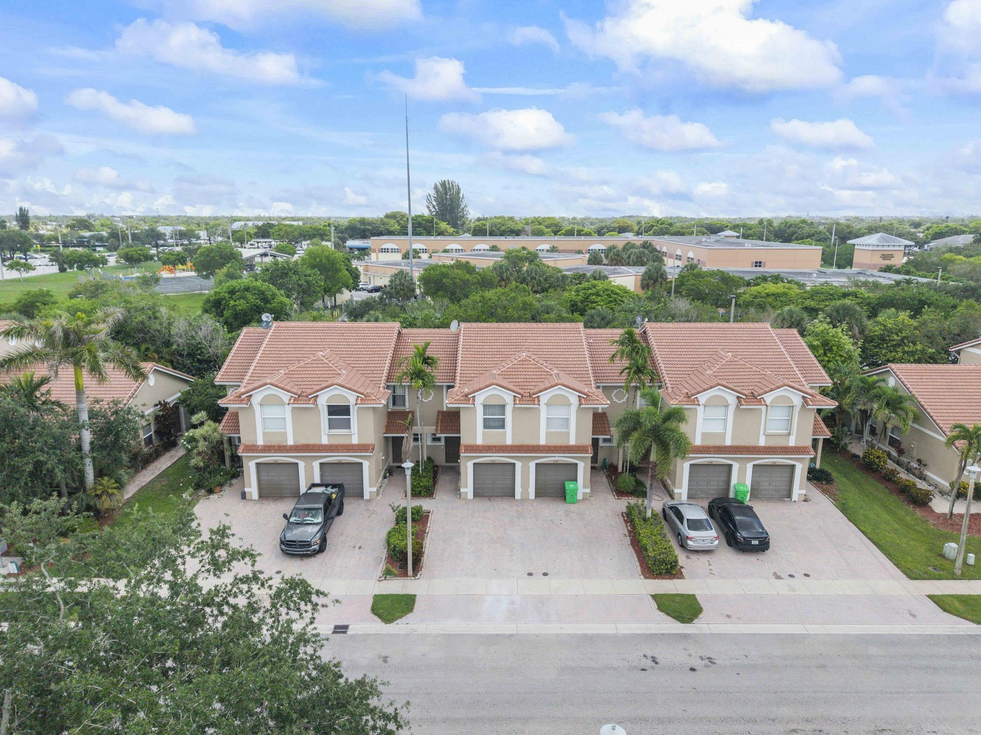 5540 NW 90th Terrace, Sunrise, FL 33351 Photo