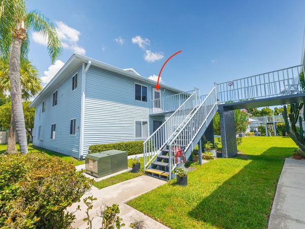 191 SE Village Drive, Unit 191, Port St. Lucie, FL 34952