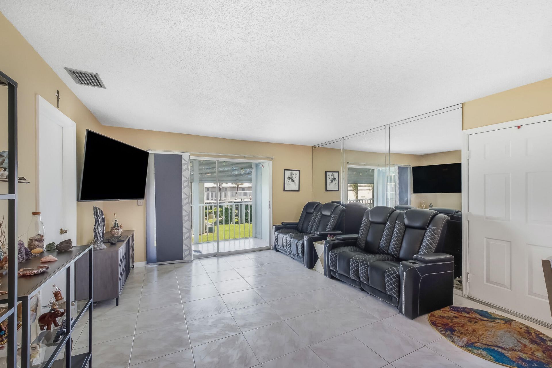 191 SE Village Drive, Unit 191, Port Saint Lucie, FL 34952 Photo