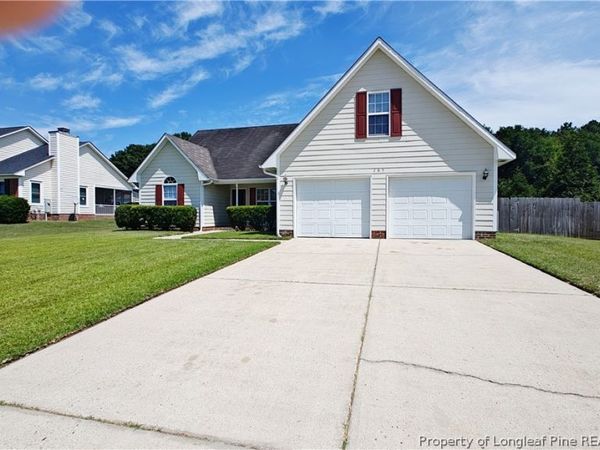 285 Belmont Drive, Raeford, NC 28376