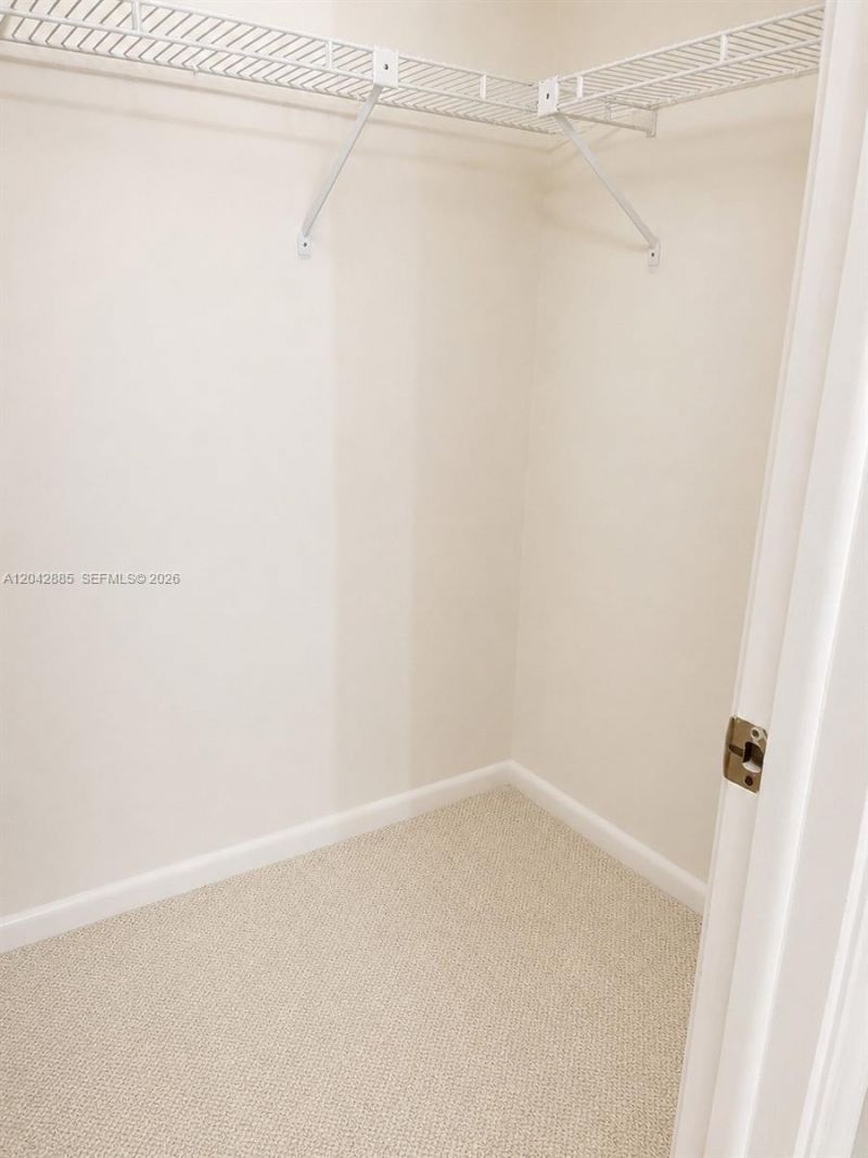 20840 San Simeon Way, Unit 308, Miami, FL 33179 Photo