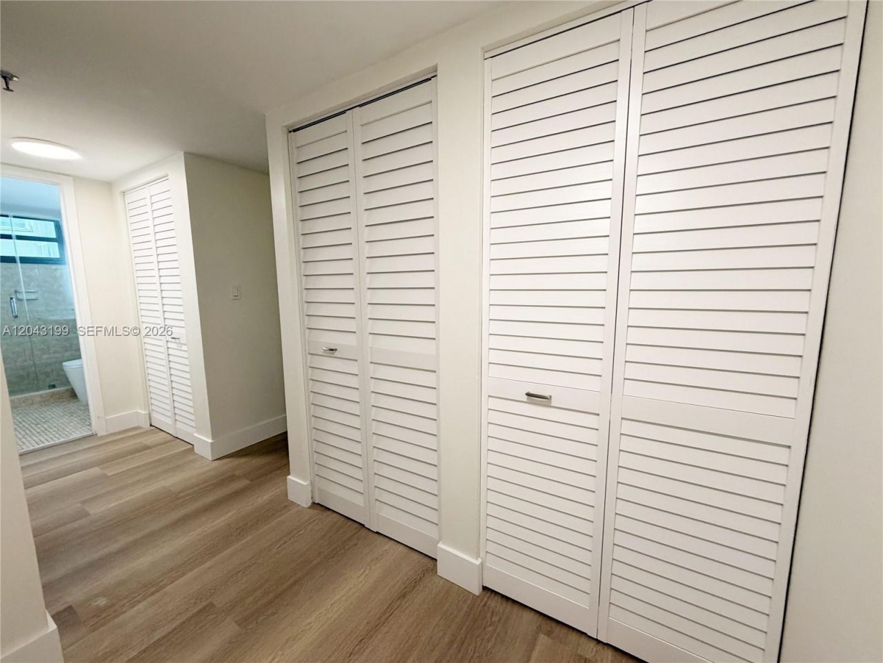 2625 Collins Ave, Unit 215, Miami Beach, FL 33140 Photo