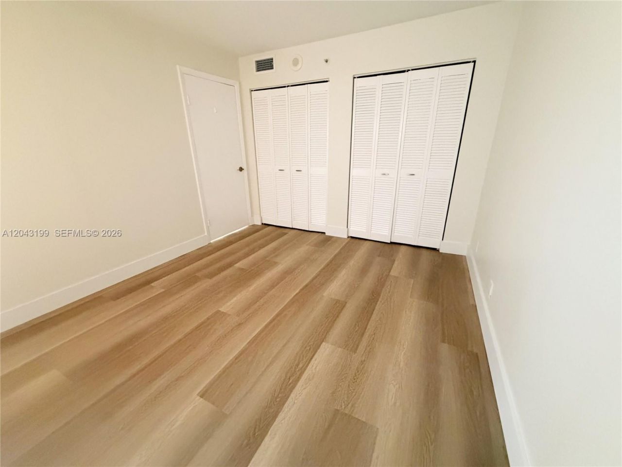 2625 Collins Ave, Unit 215, Miami Beach, FL 33140 Photo