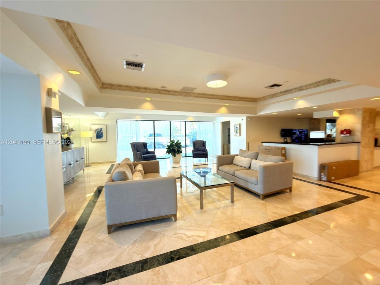 2625 Collins Ave, Unit 215, Miami Beach, FL 33140 Photo
