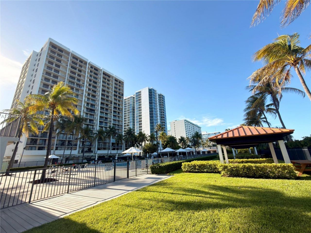 2625 Collins Ave, Unit 215, Miami Beach, FL 33140 Photo