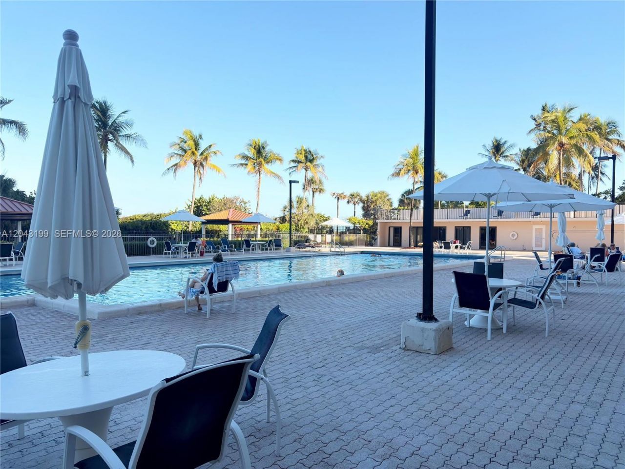 2625 Collins Ave, Unit 215, Miami Beach, FL 33140 Photo