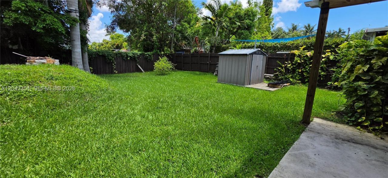 13501 NE Miami Ct, Miami, FL 33161 Photo