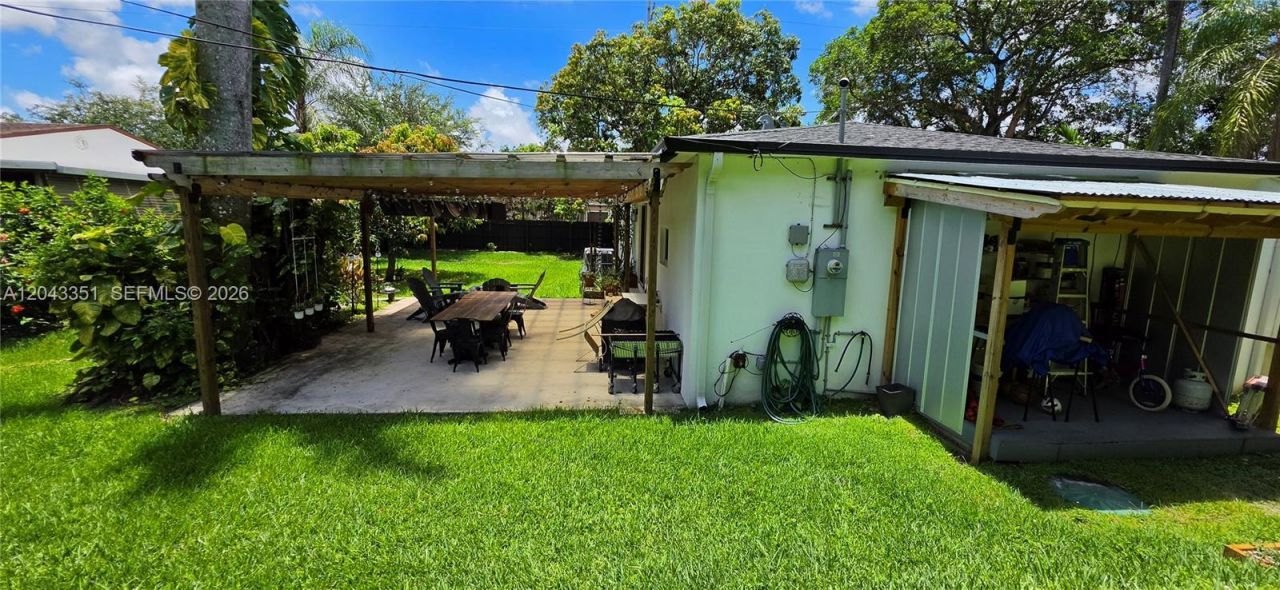 13501 NE Miami Ct, Miami, FL 33161 Photo