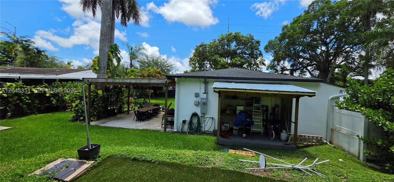 13501 NE Miami Ct, Miami, FL 33161 Photo
