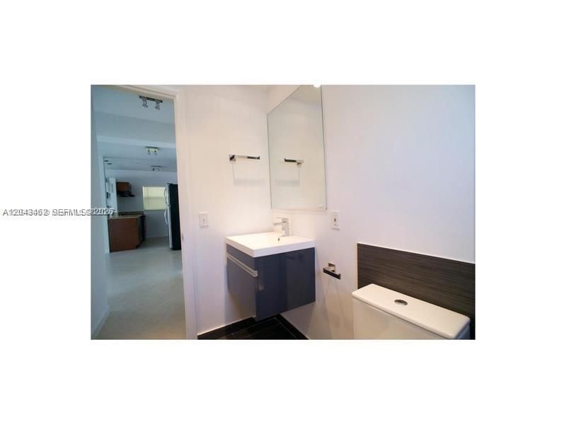 101 Collins Ave , Unit 1, Miami Beach, FL 33139 Photo