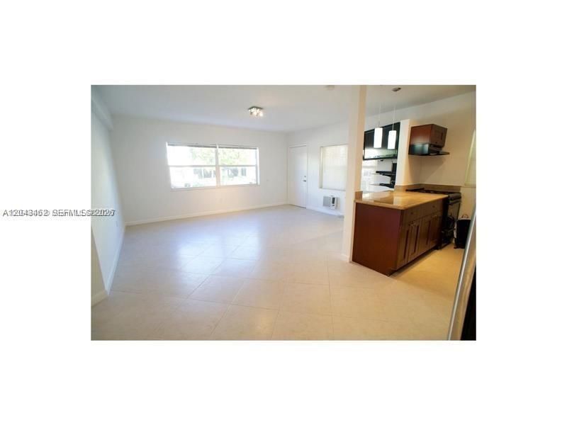 101 Collins Ave , Unit 1, Miami Beach, FL 33139 Photo