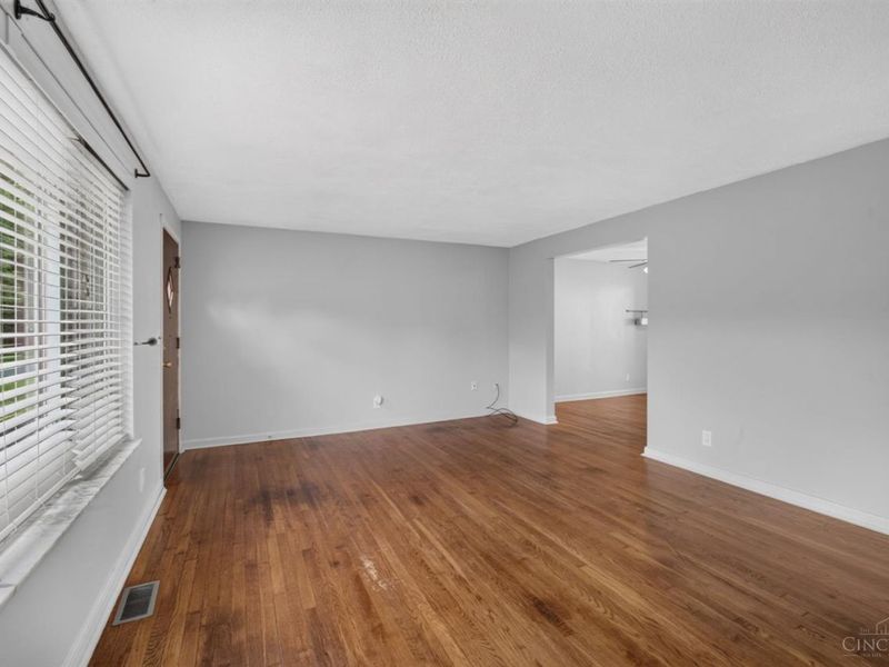 1252 Duncan Drive, Union Twp, OH 45120 Photo 8