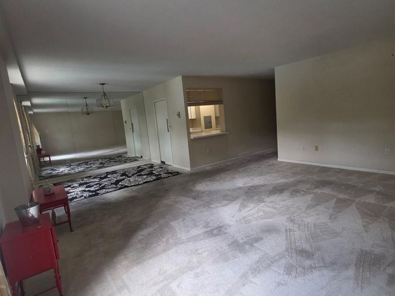 2444 Madison Road, Cincinnati, OH 45208 Photo 6