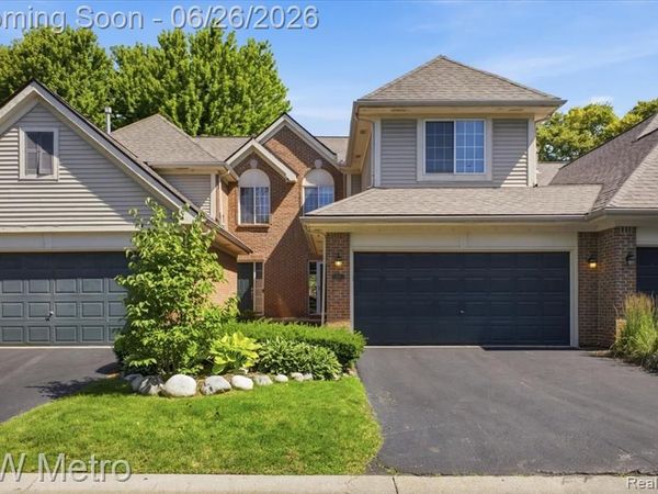 517 Macwilliams Lane, Royal Oak, MI 48067