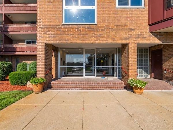 300 Park Avenue , Unit 439, Calumet City, IL 60409