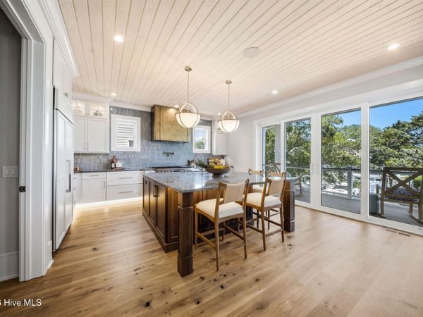 407 Channel Drive N, Wrightsville Beach, NC 28480