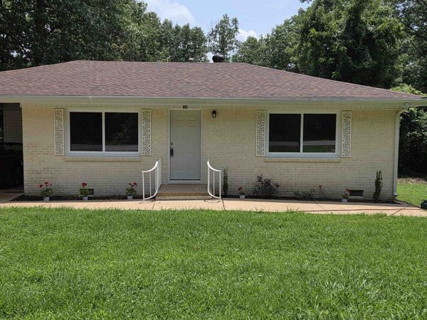 34 Sequoyah Ridge Road, Cherokee Village, AR 72529