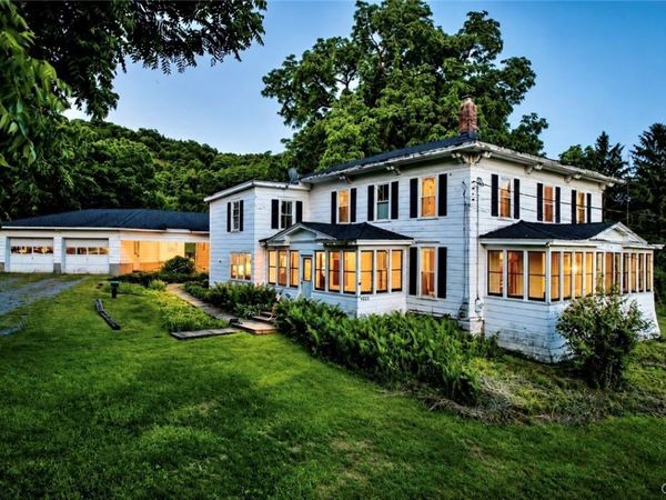 2582 Pompey Hollow Road , Cazenovia, NY 13035