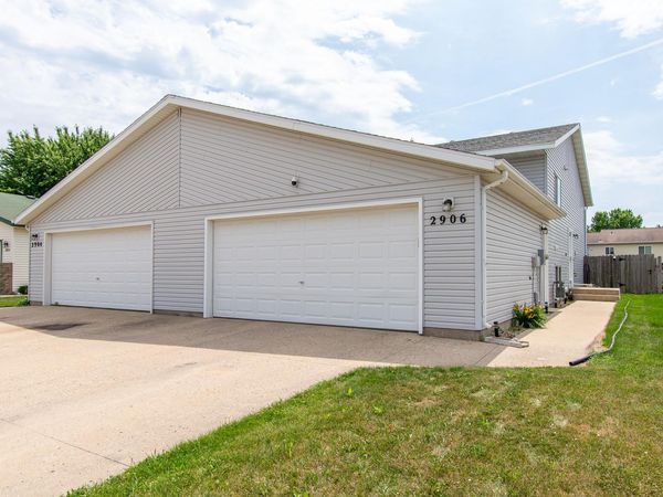 2906 Dakota Park Circle S, Fargo, ND 58104