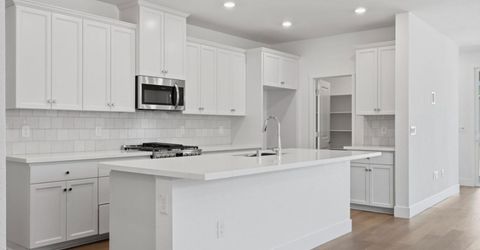 1425 Marmo Cir, Roseville, CA 95747 Photo
