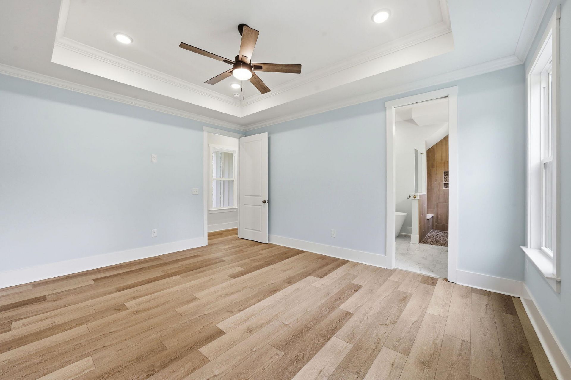 255 Madison Drive Photo 19