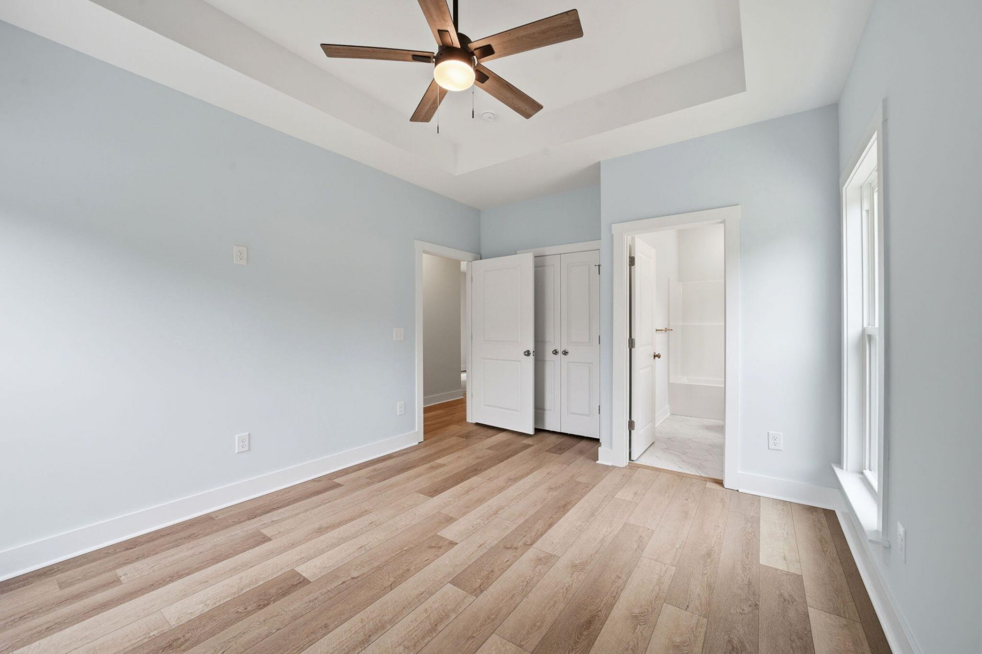 255 Madison Drive Photo 46
