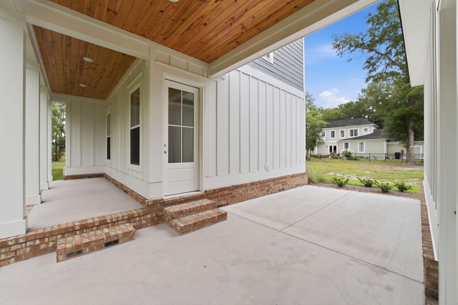 255 Madison Drive Photo 49