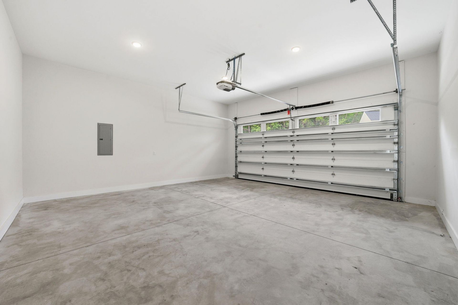255 Madison Drive Photo 52