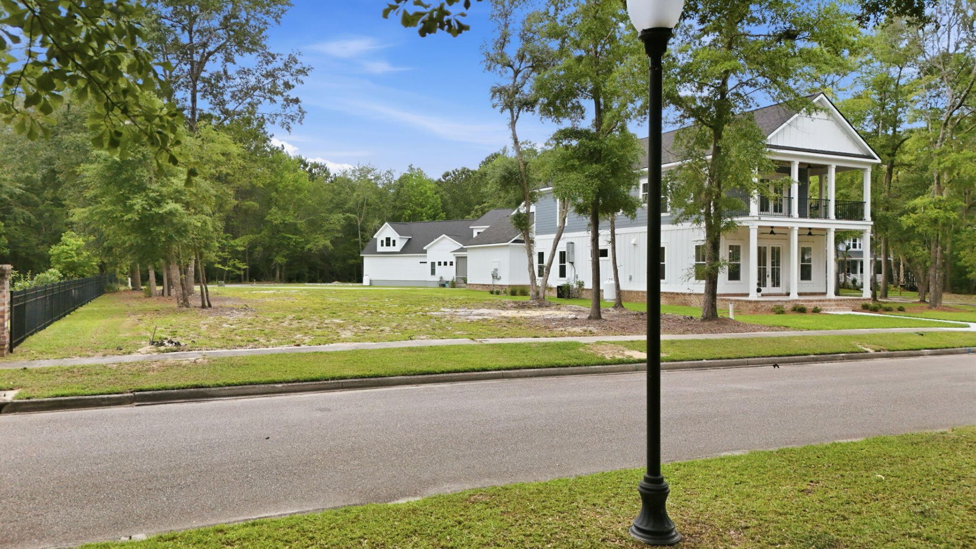 255 Madison Drive Photo 60